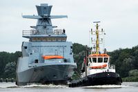 Halbe Korvette auf großer Fahrt im NOK 1