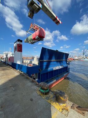 Anniversary – 600th COSCO Transport - stern