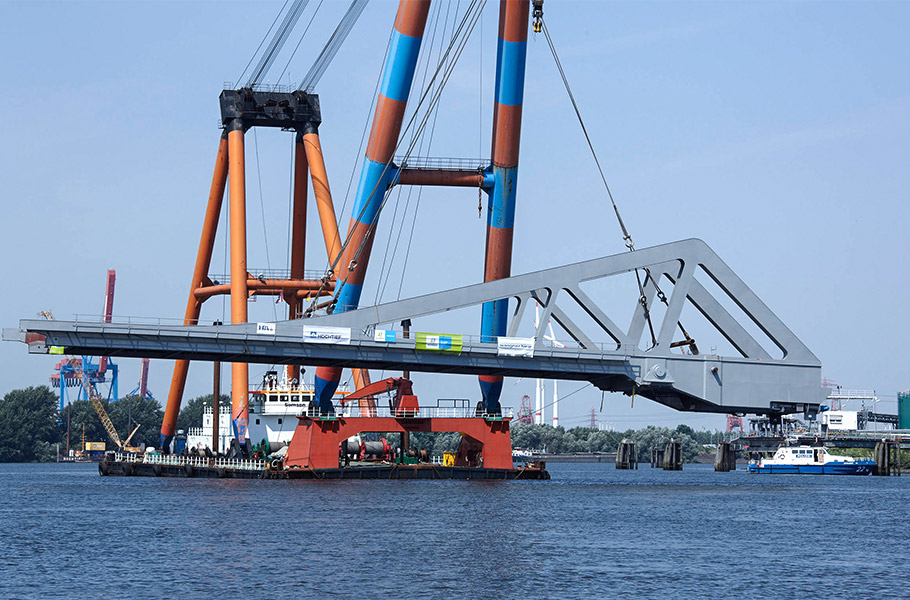 Otto Wulf - Floating Crane Deployments