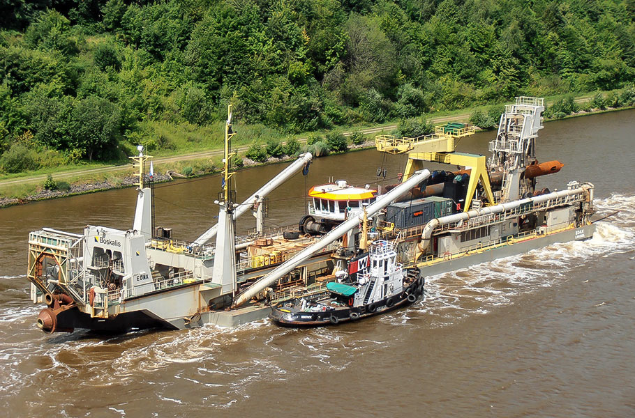 Otto Wulf - Assistance and Escort of Seagoing Vessels